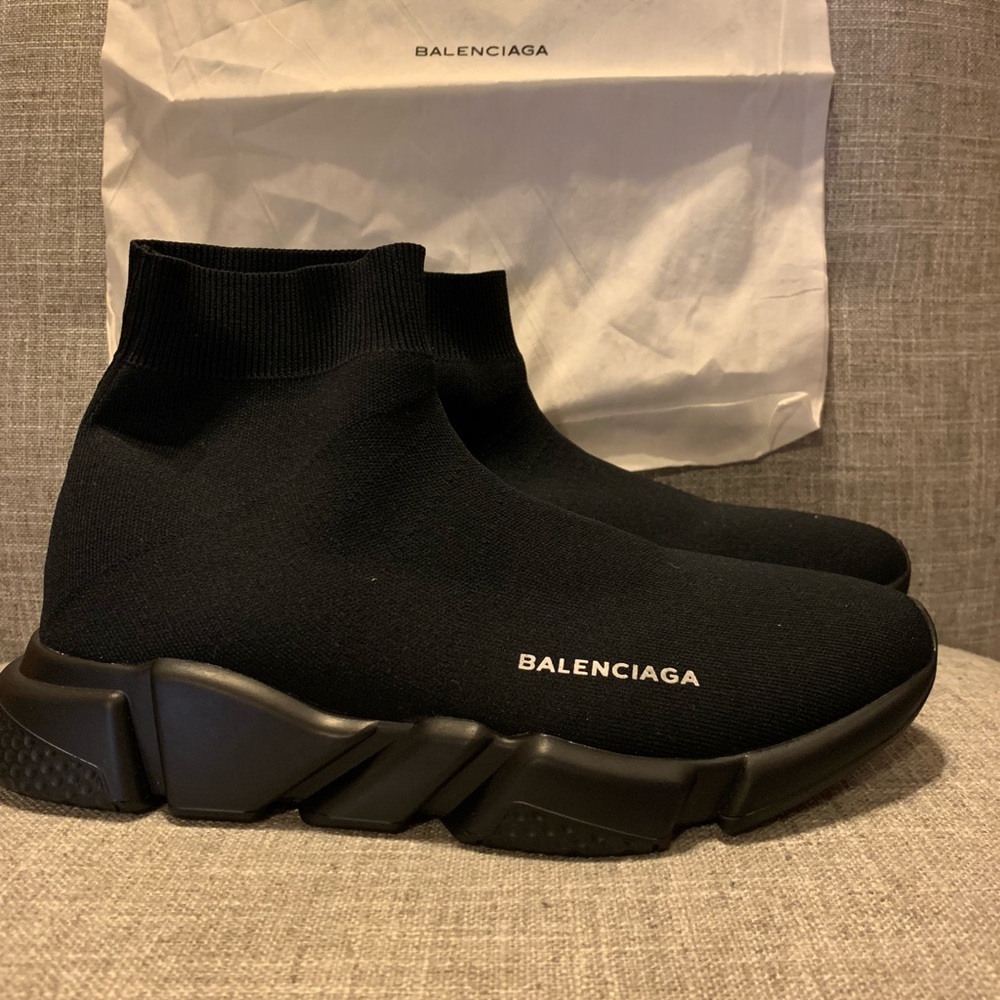Balenciaga speed trainer all black